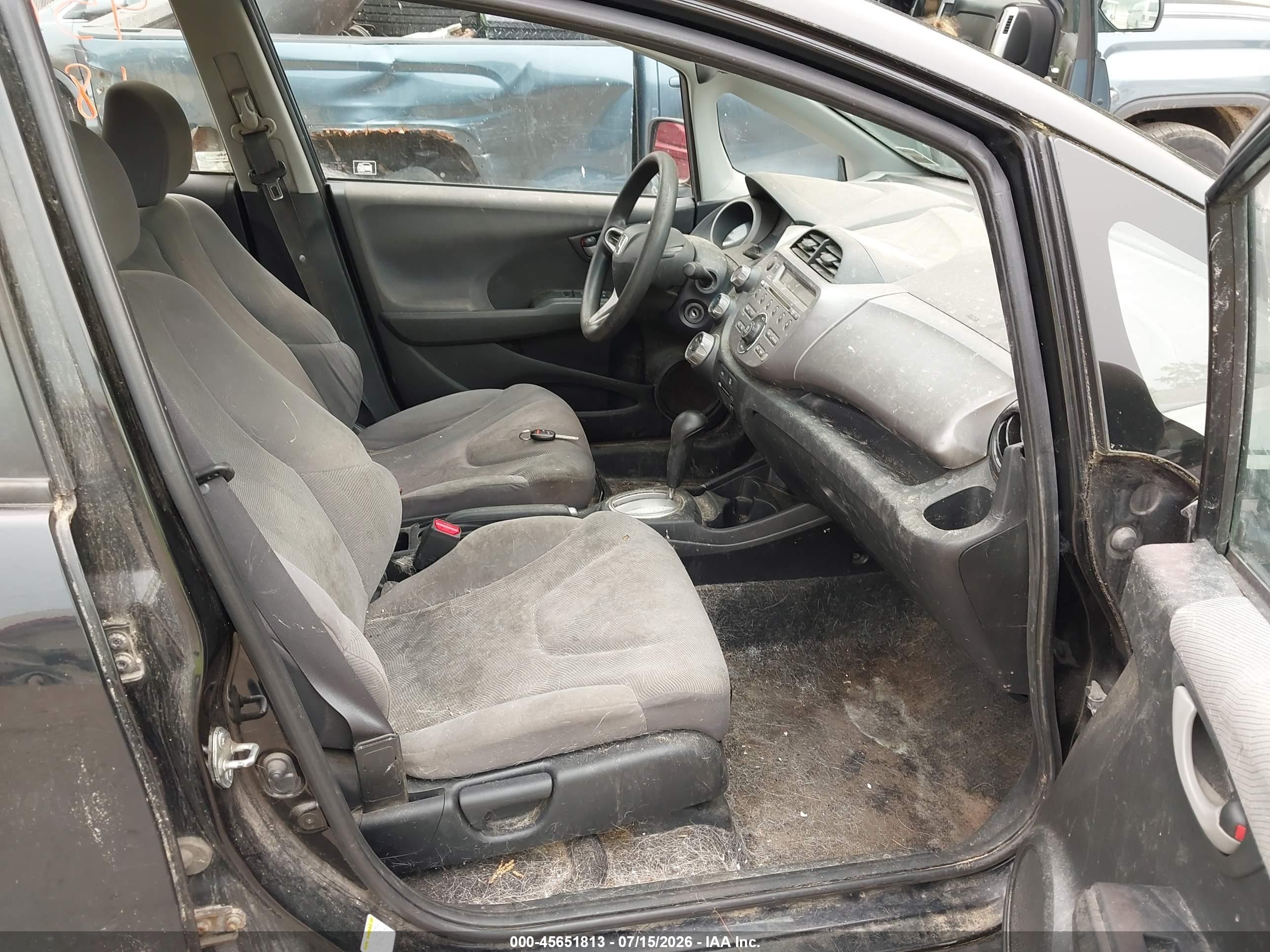 2011 Honda Fit   Black vin: JHMGE8H35BS001860
