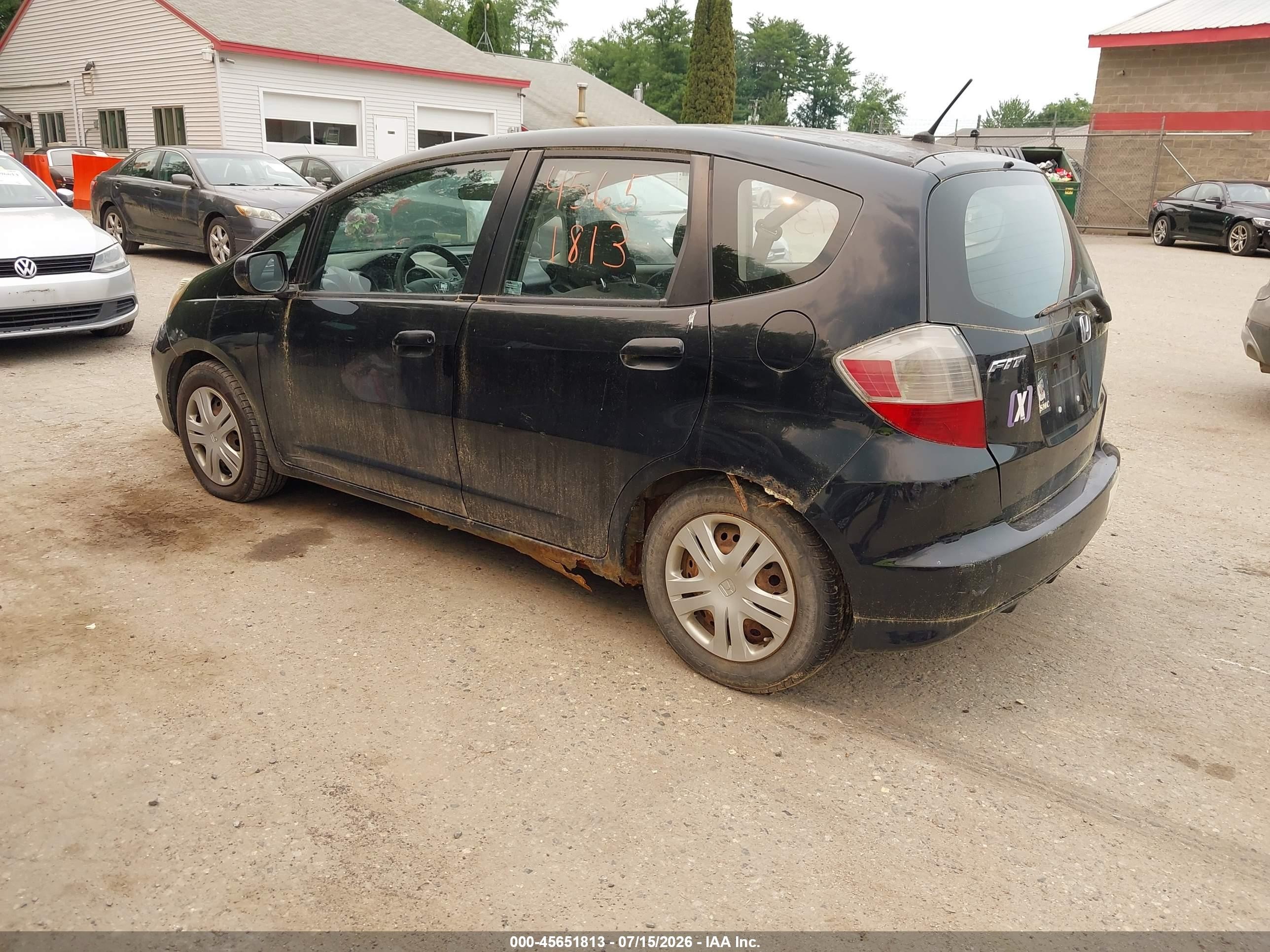 2011 Honda Fit   Black vin: JHMGE8H35BS001860