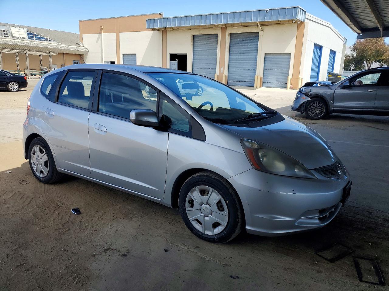 2012 Honda Fit Silver vin: JHMGE8H35CC033770