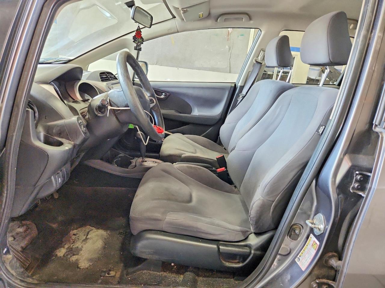 2012 Honda Fit Gray vin: JHMGE8H35CC039763