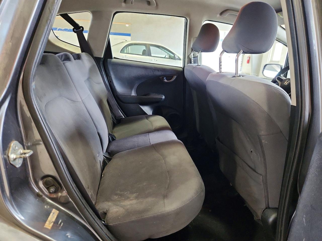 2012 Honda Fit Gray vin: JHMGE8H35CC039763