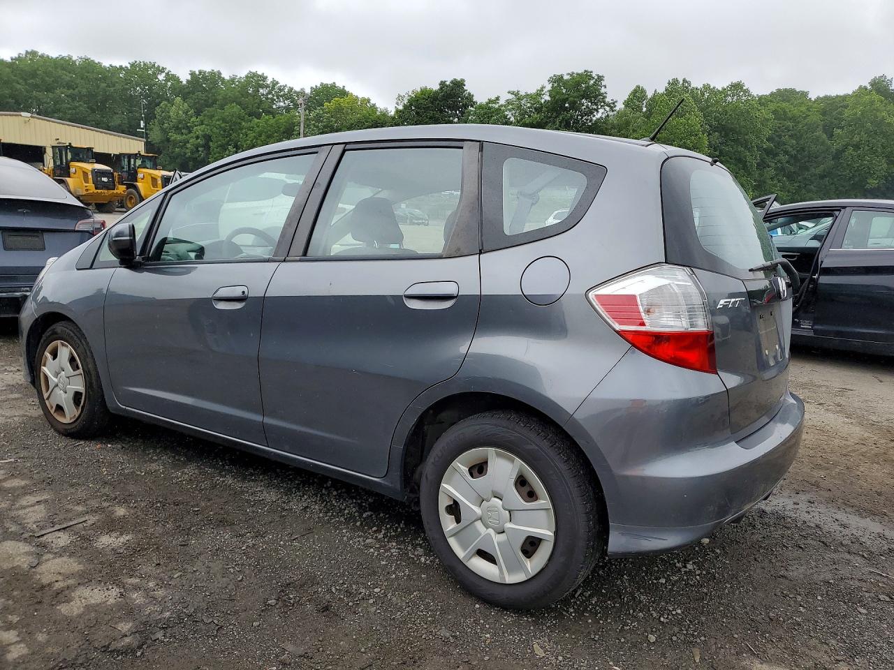 2013 Honda Fit Gray vin: JHMGE8H35DC006795