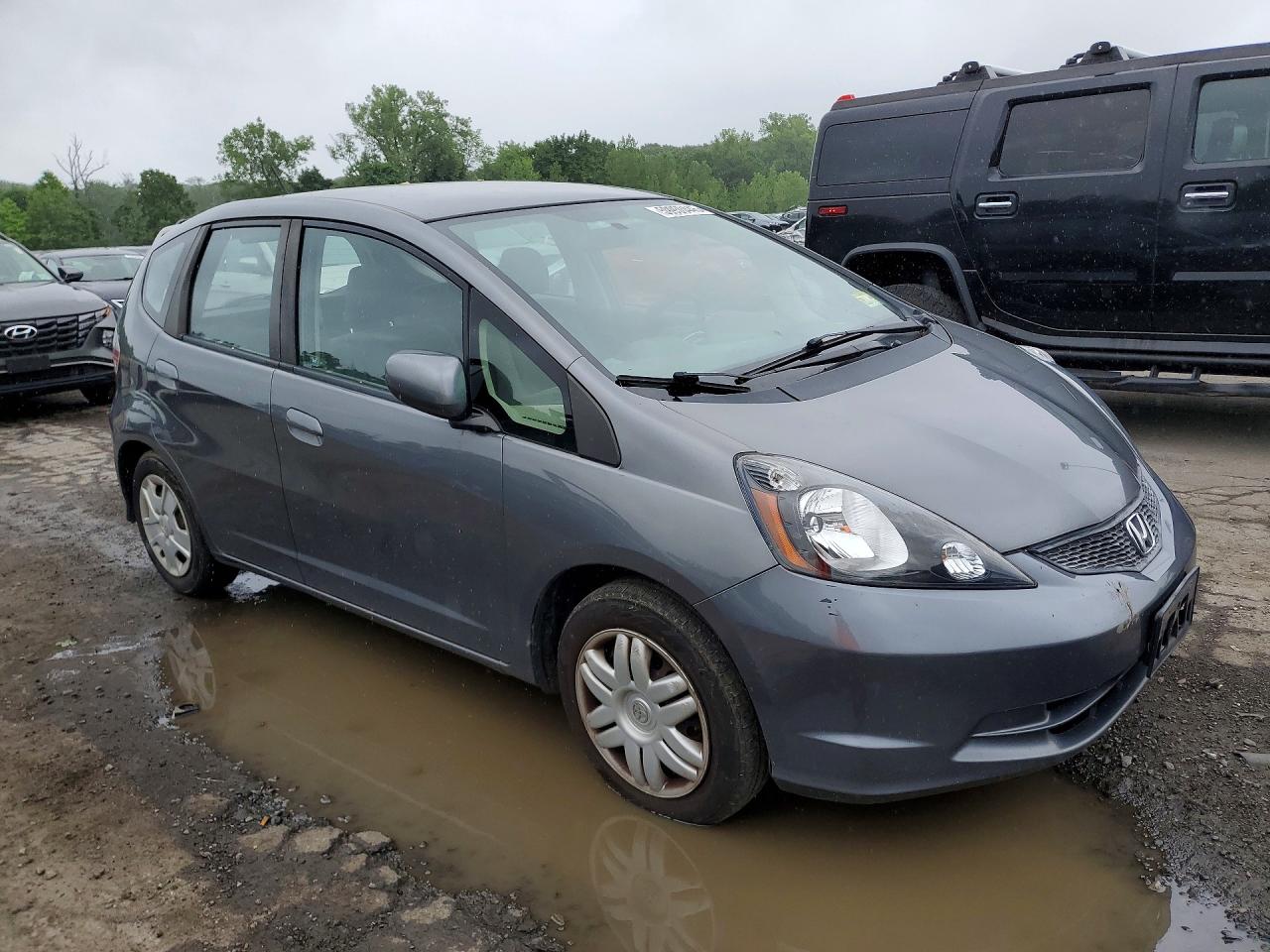 2013 Honda Fit Gray vin: JHMGE8H35DC006795