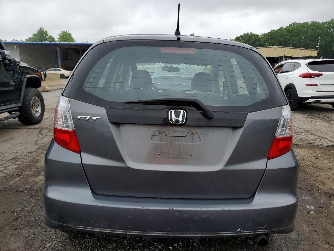 2013 Honda Fit Gray vin: JHMGE8H35DC006795