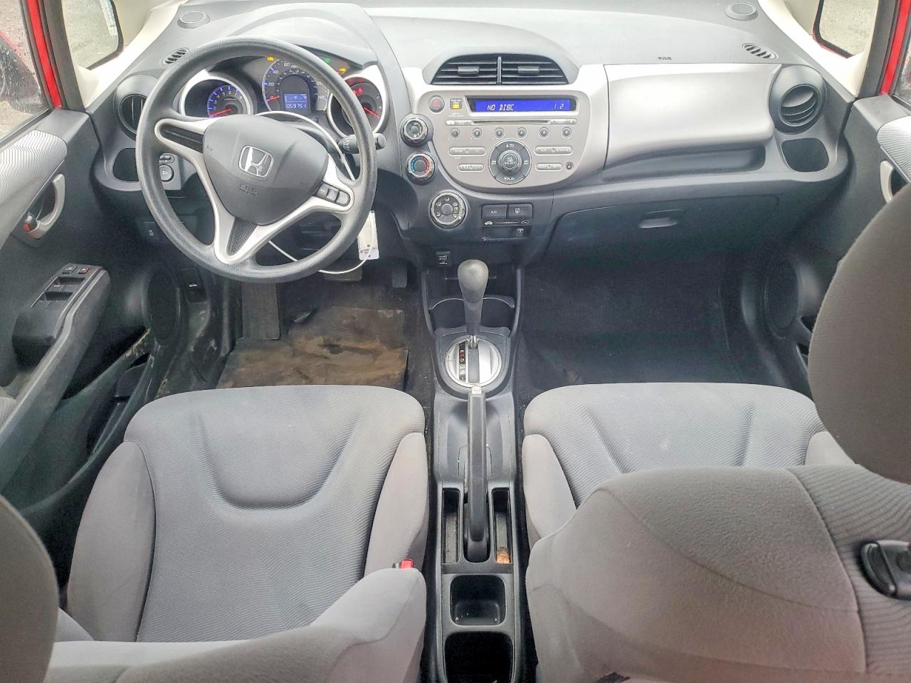 2013 Honda Fit Red vin: JHMGE8H35DC024973