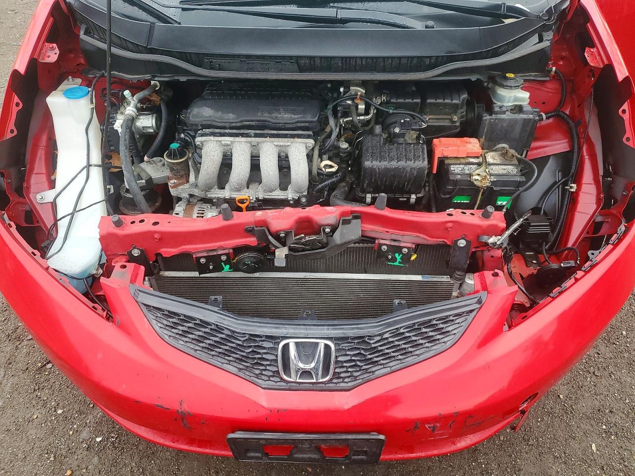 2013 Honda Fit Red vin: JHMGE8H35DC024973
