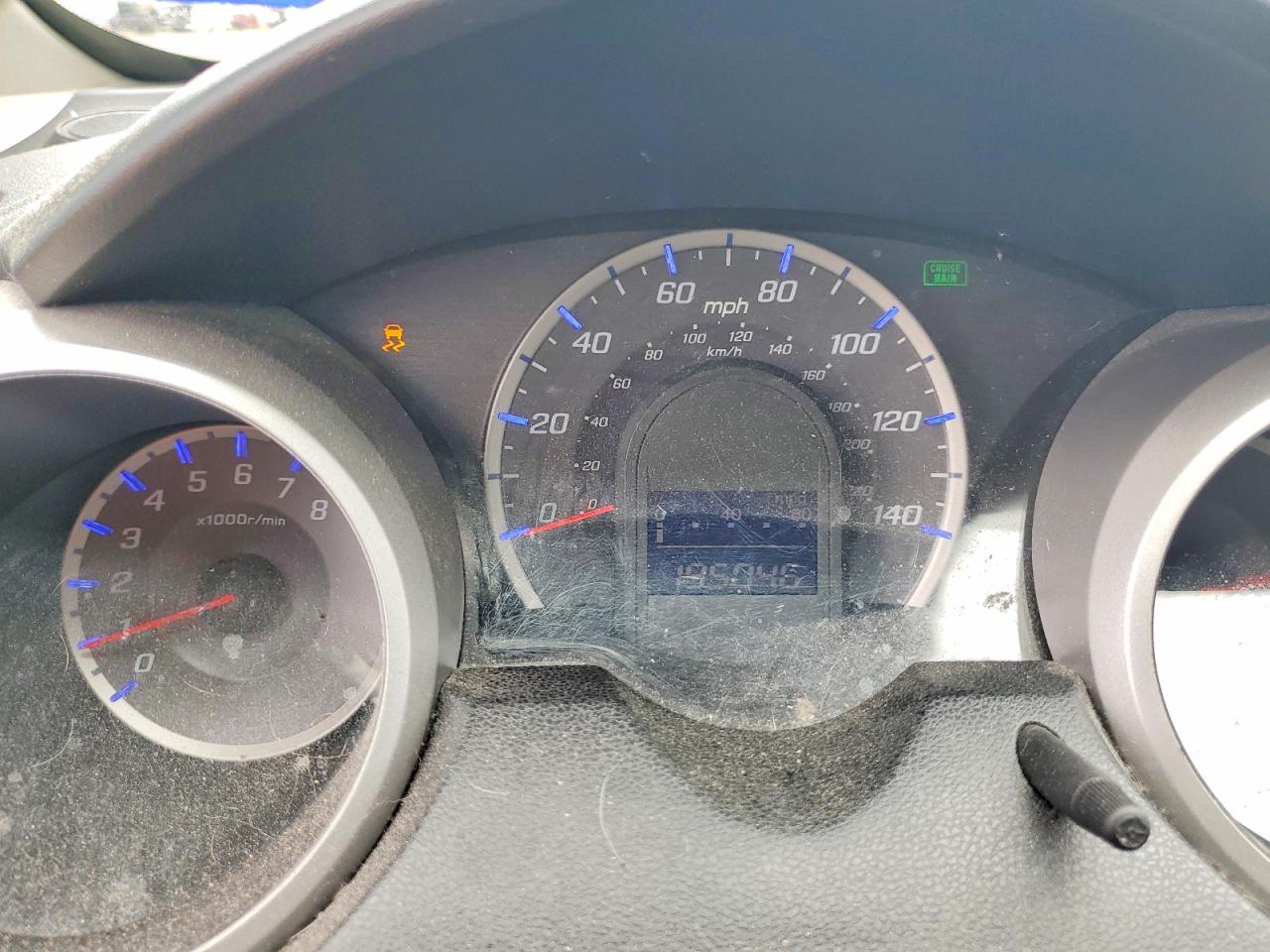 2013 Honda Fit Silver vin: JHMGE8H35DC041160
