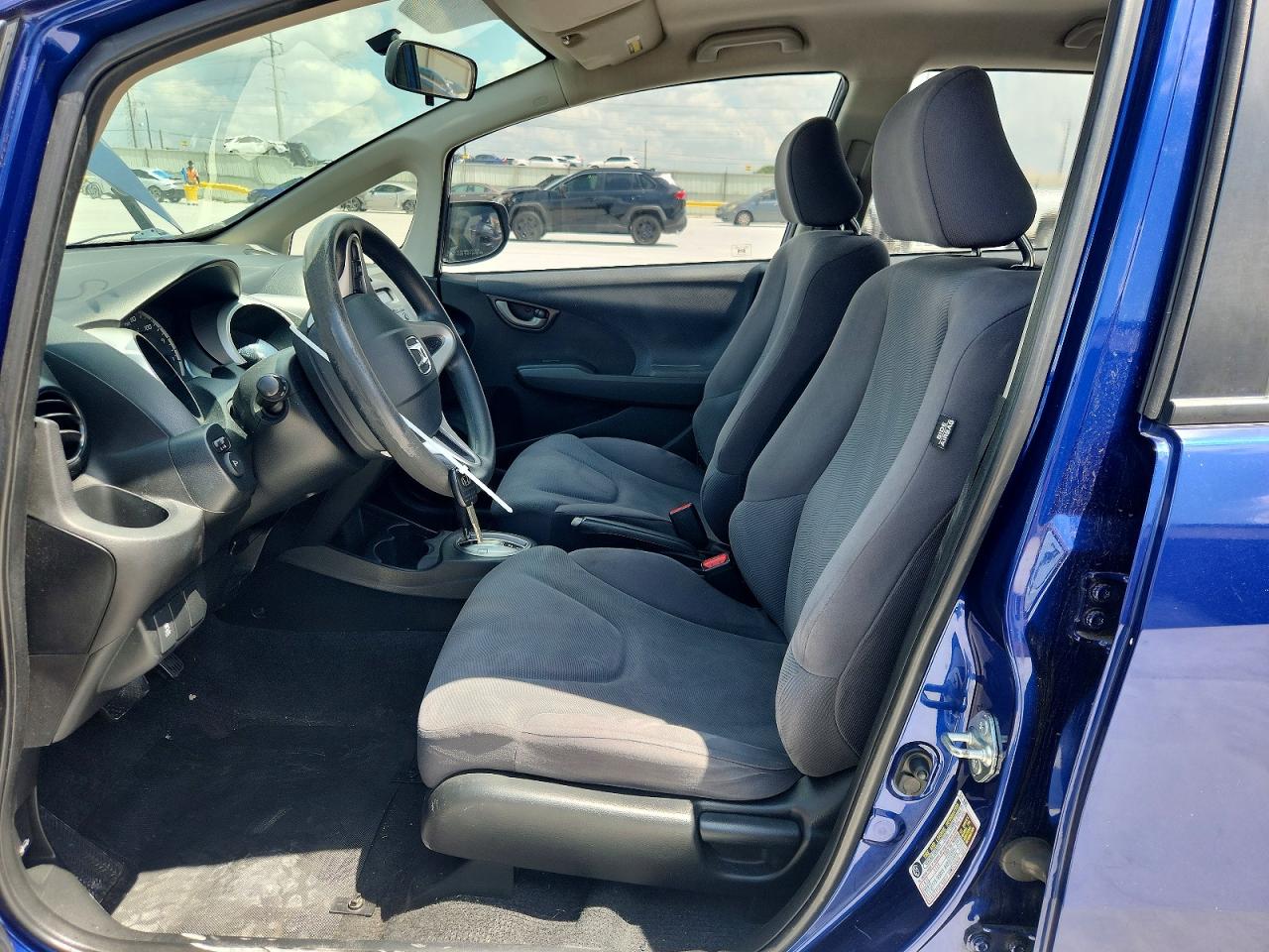 2013 Honda Fit Blue vin: JHMGE8H35DC061439
