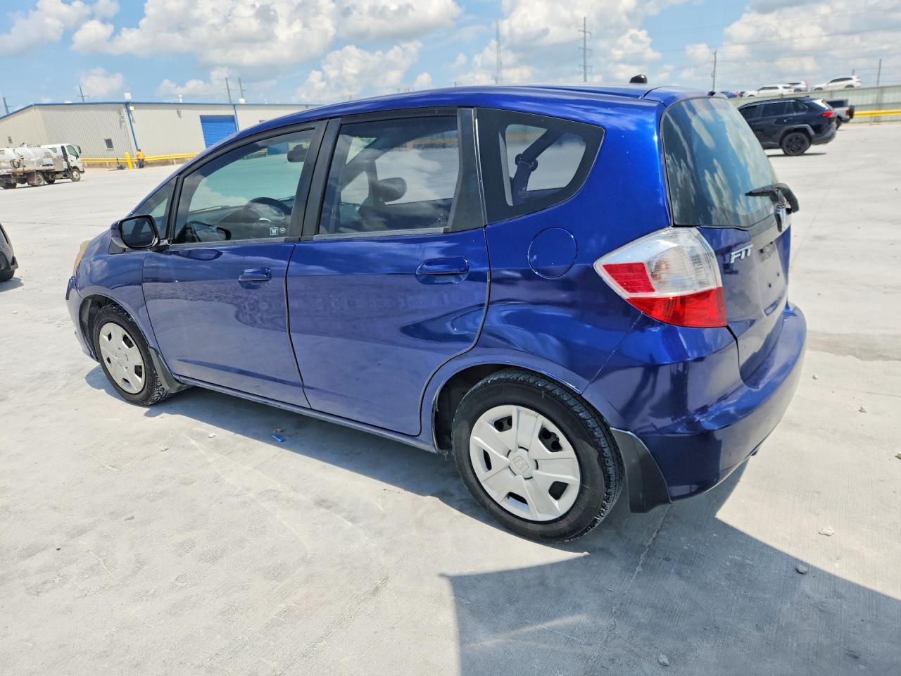 2013 Honda Fit Blue vin: JHMGE8H35DC061439