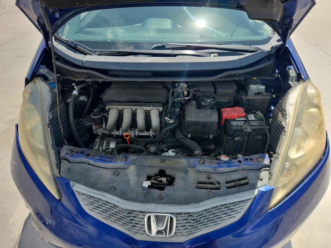 2013 Honda Fit Blue vin: JHMGE8H35DC061439