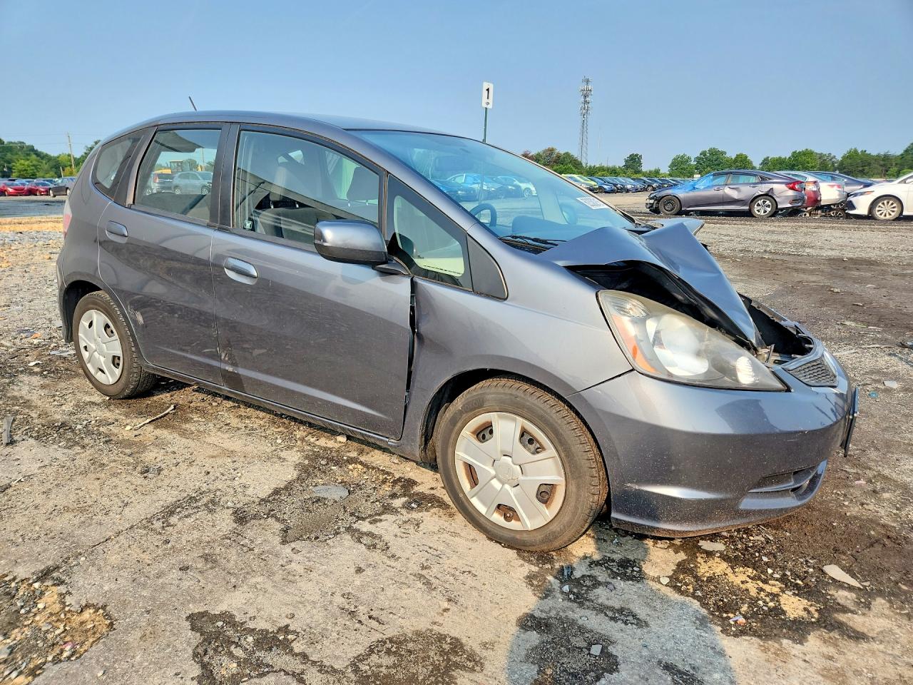 2013 Honda Fit Серый vin: JHMGE8H35DC067645
