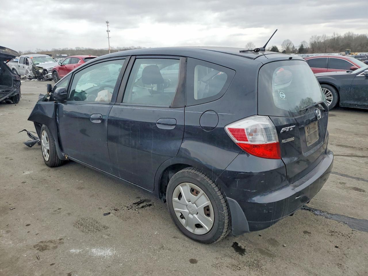 2013 Honda Fit Black vin: JHMGE8H35DC069265