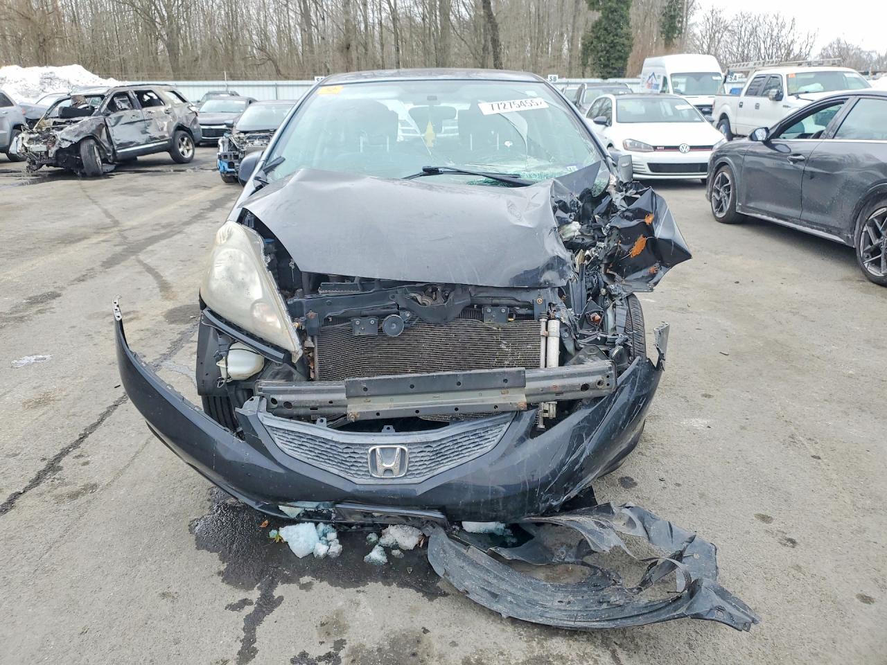2013 Honda Fit Black vin: JHMGE8H35DC069265