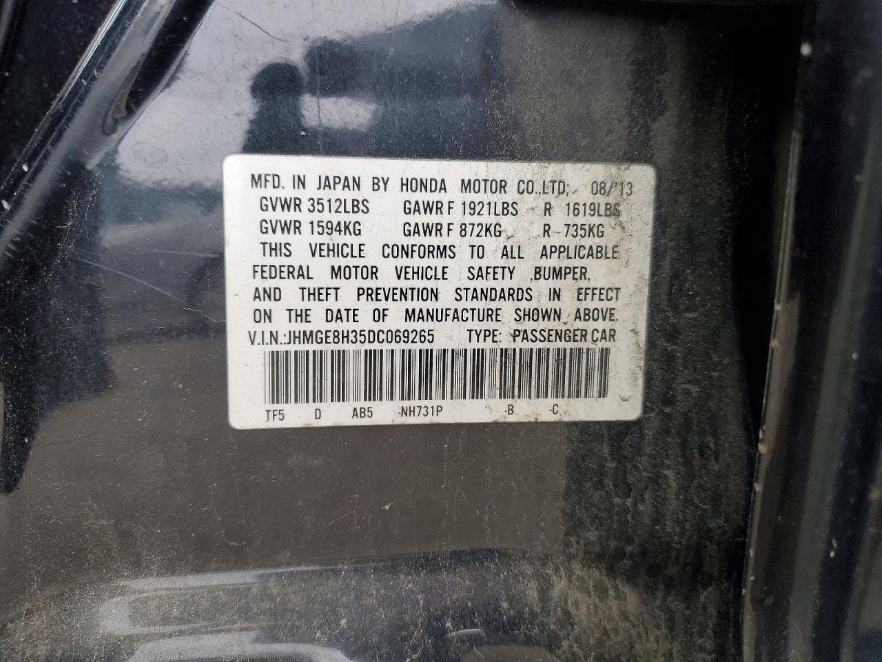 2013 Honda Fit Black vin: JHMGE8H35DC069265