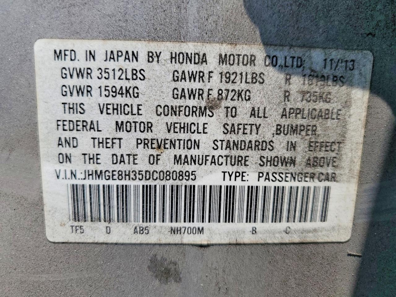 2013 Honda Fit Silver vin: JHMGE8H35DC080895