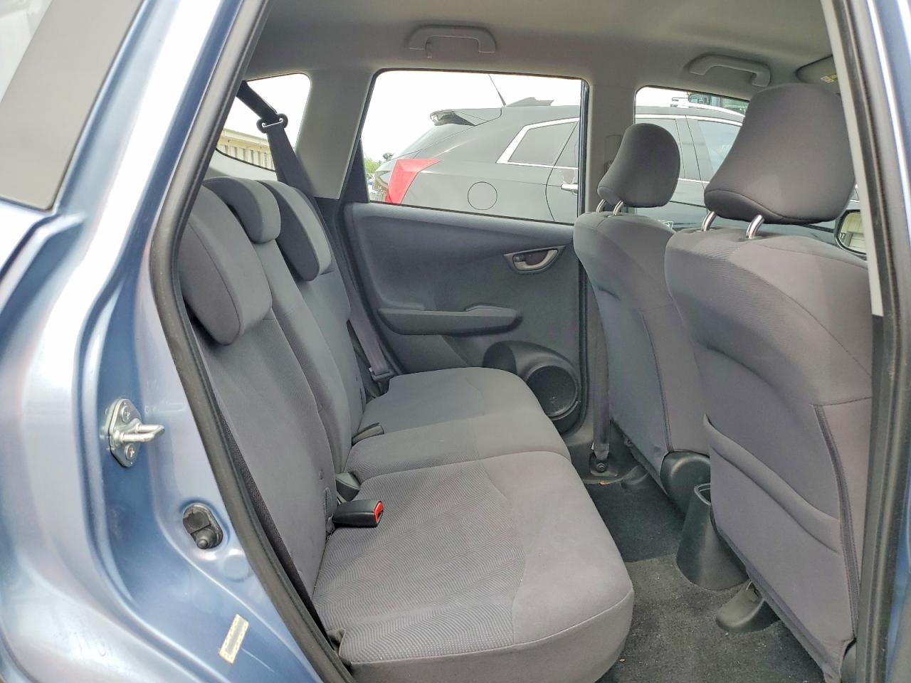 2011 Honda Fit Turquoise vin: JHMGE8H36BC018161