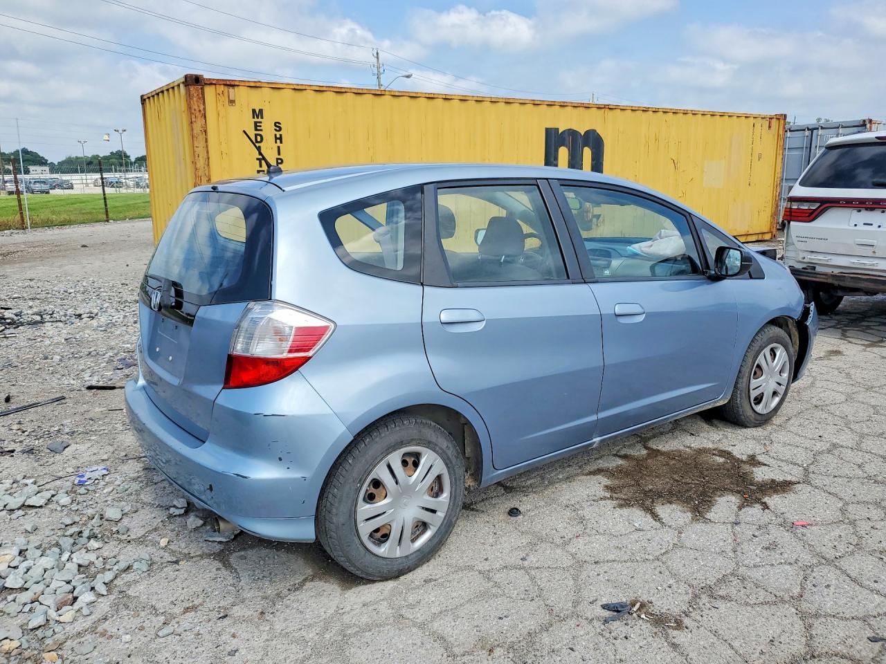 2011 Honda Fit Blue vin: JHMGE8H36BC021688
