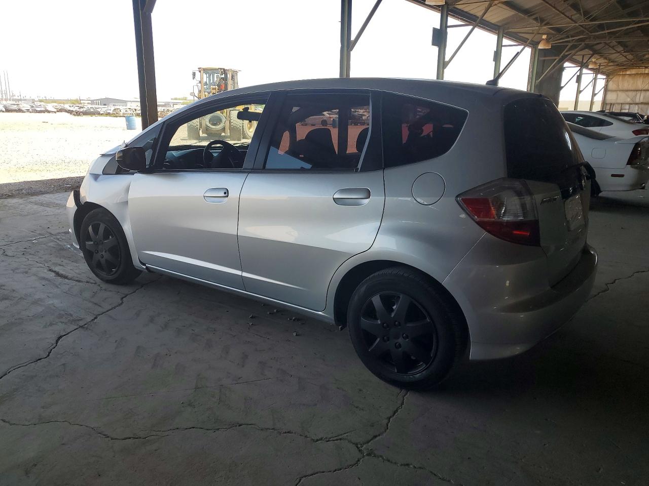 2011 Honda Fit Silver vin: JHMGE8H36BS008106