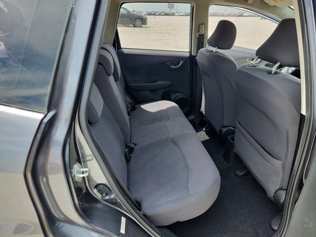 2012 Honda Fit Серый vin: JHMGE8H36CC006657