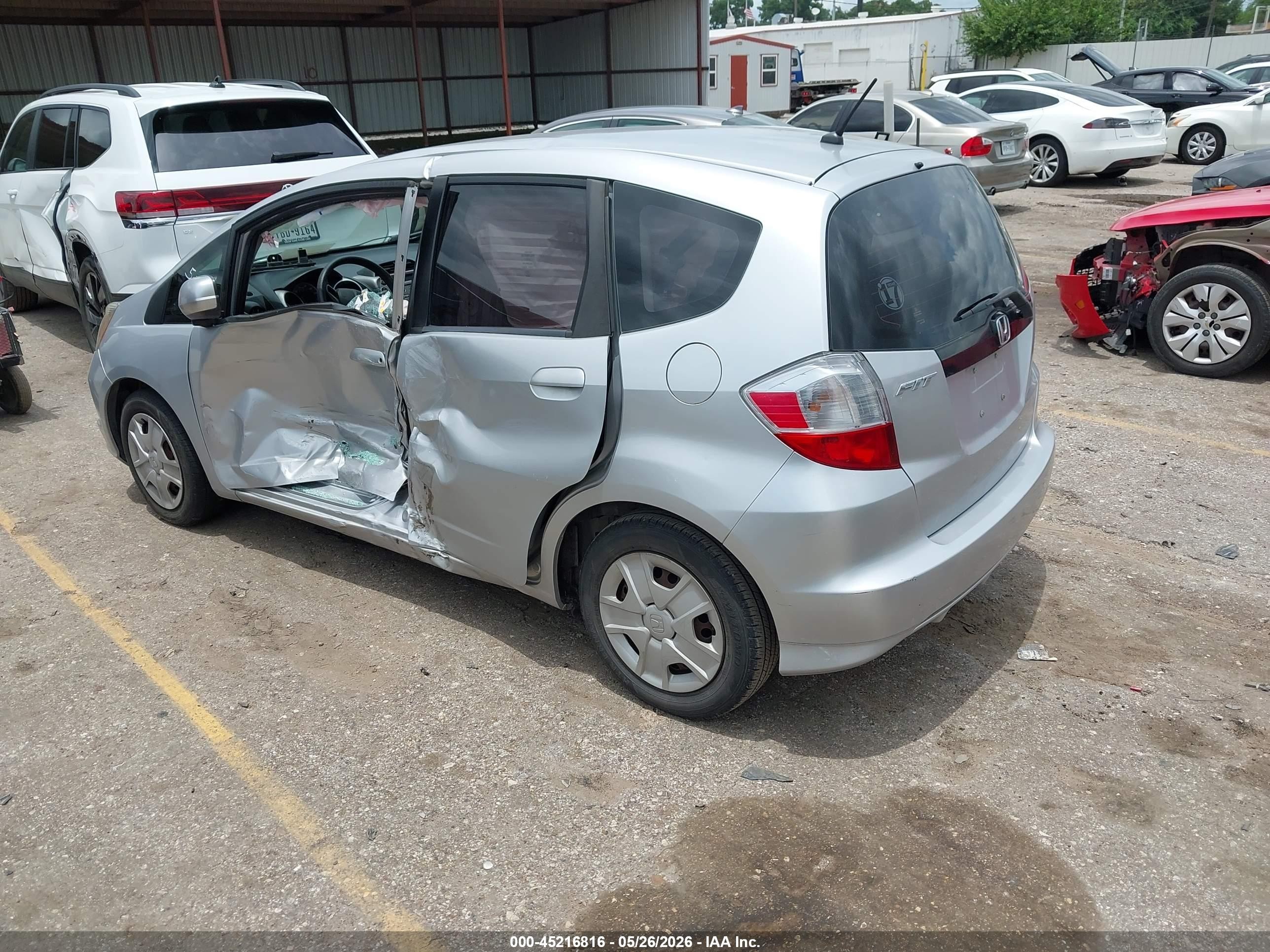 2012 Honda Fit   Серый vin: JHMGE8H36CC040811