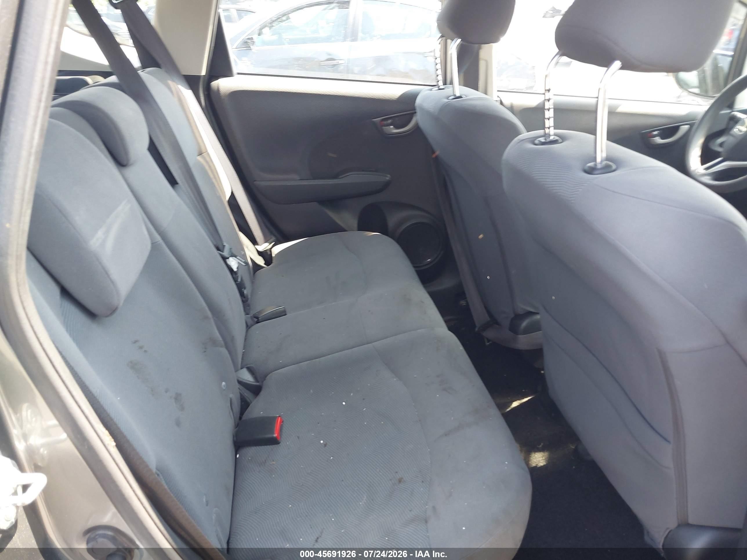 2012 Honda Fit   Gray vin: JHMGE8H36CS003960