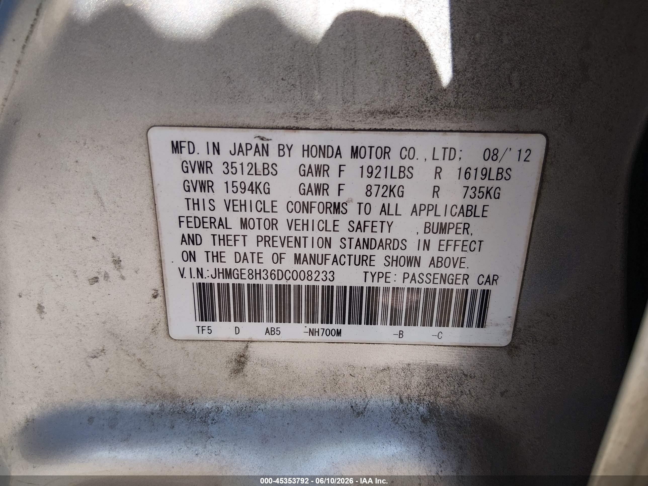 2013 Honda Fit   Silver vin: JHMGE8H36DC008233