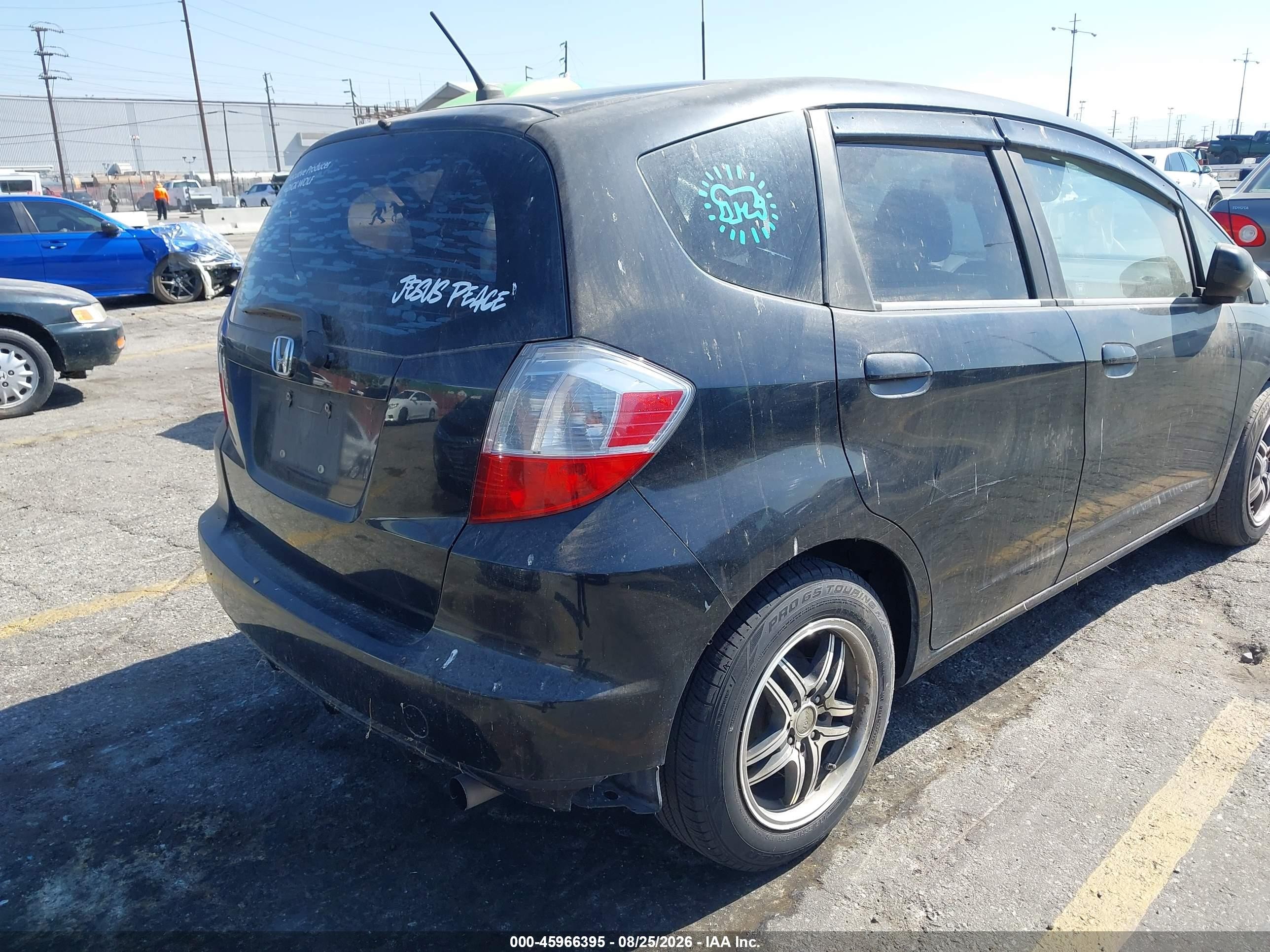 2013 Honda Fit   Black vin: JHMGE8H36DC010791