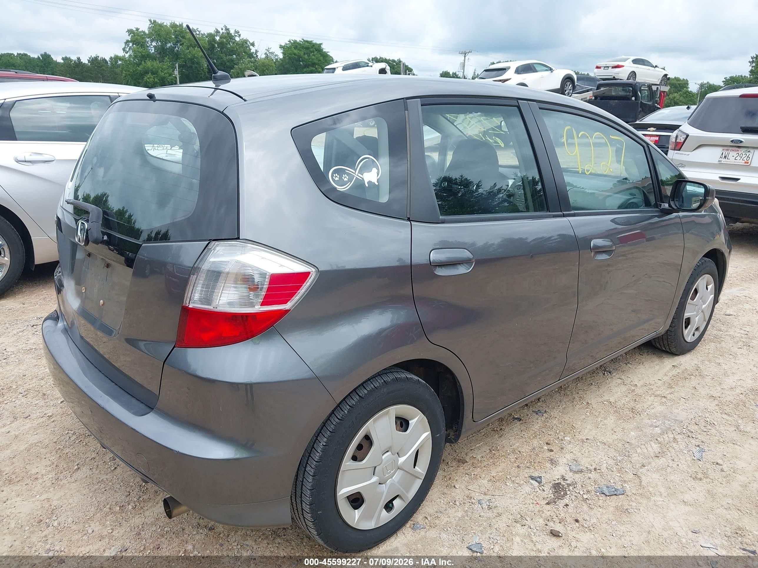 2013 Honda Fit Blue vin: JHMGE8H36DC026568