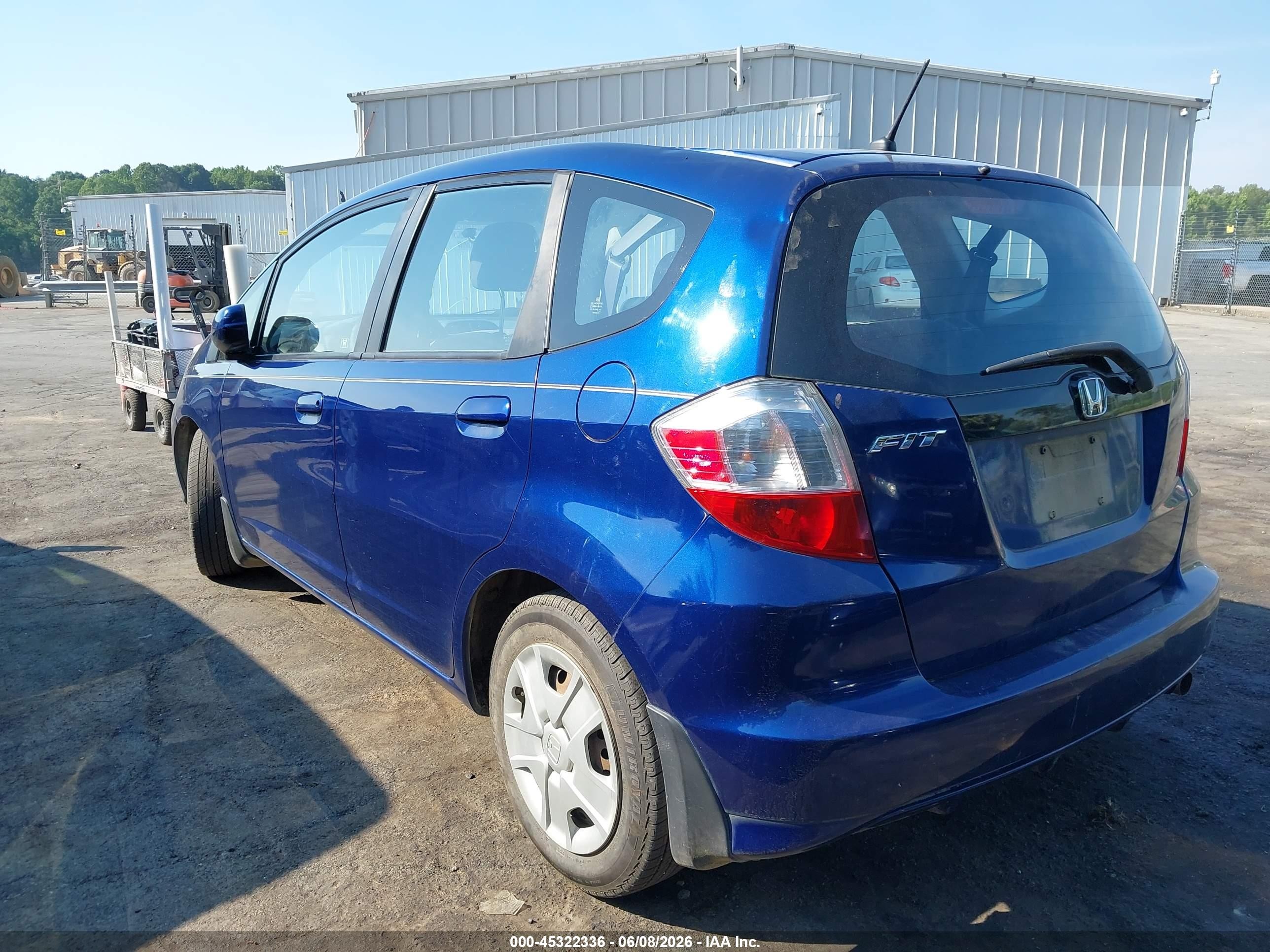 2013 Honda Fit   Синий vin: JHMGE8H36DC028370