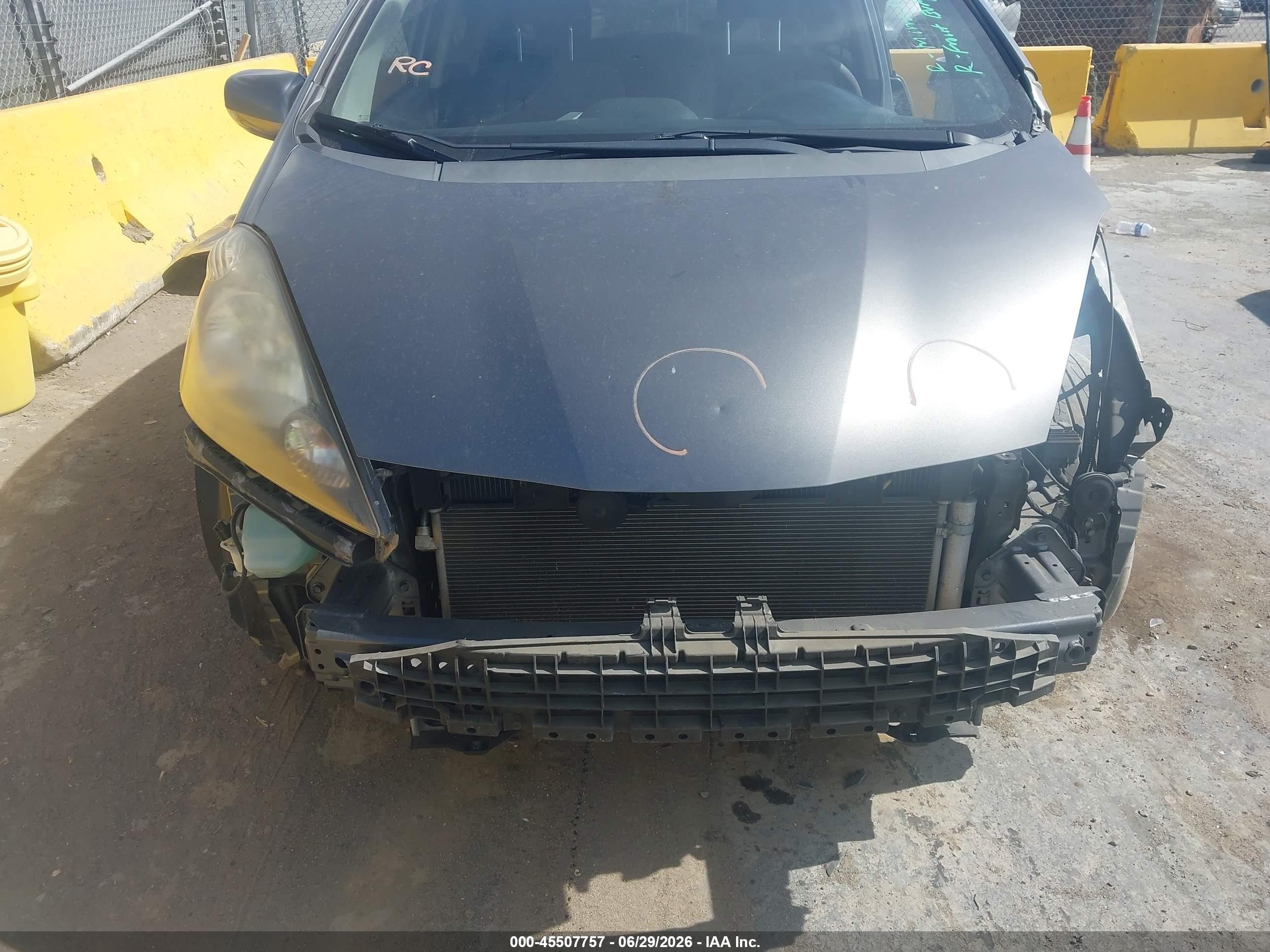 2013 Honda Fit   Gray vin: JHMGE8H36DC037716