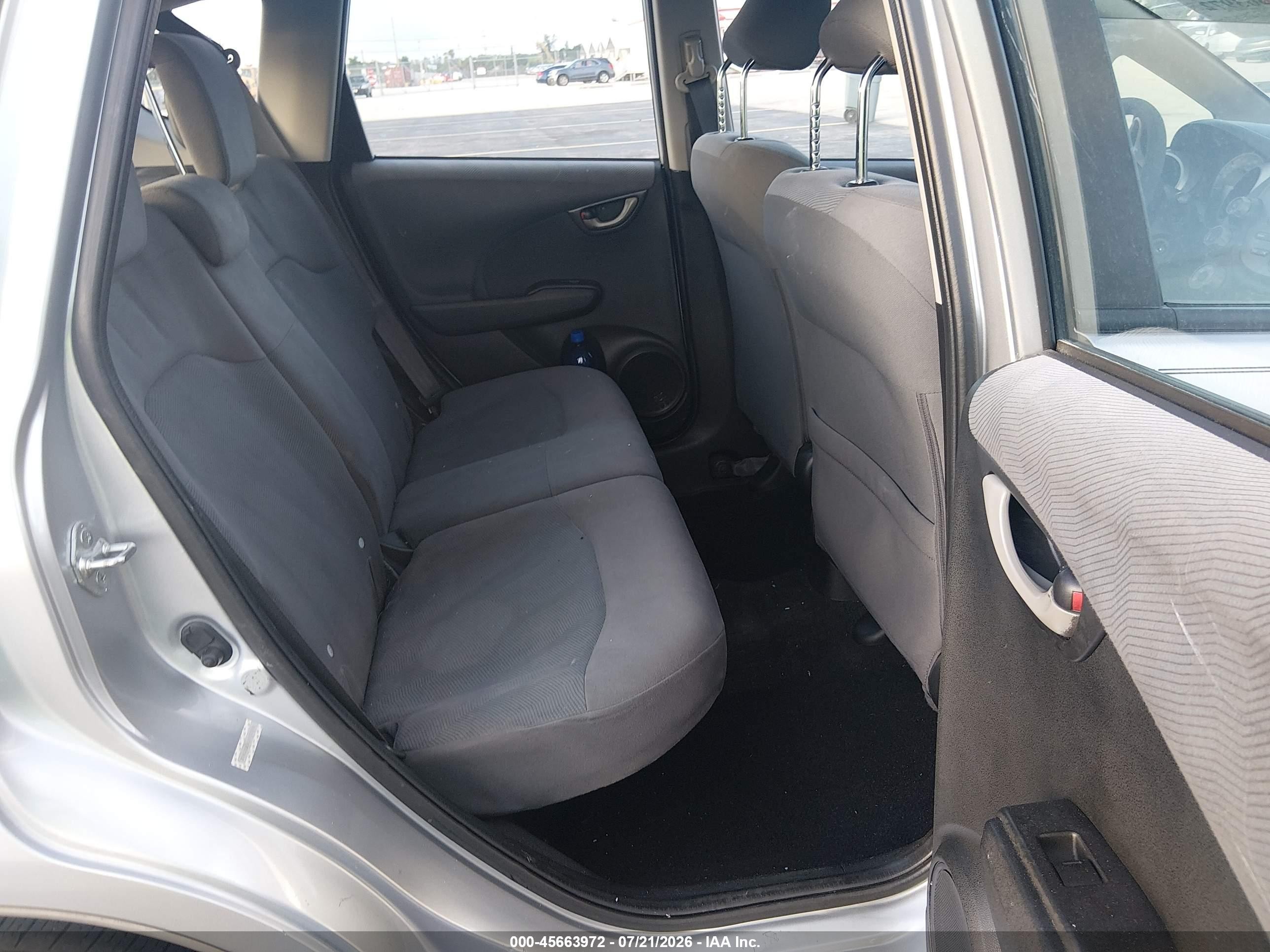 2013 Honda Fit   Gray vin: JHMGE8H36DC057898