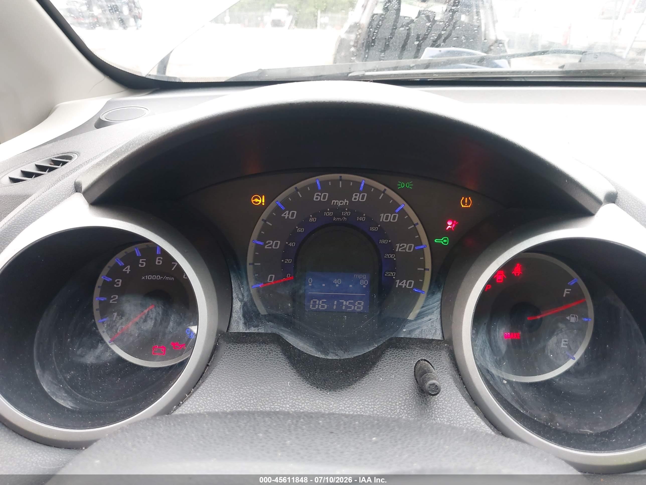 2013 Honda Fit   Серый vin: JHMGE8H36DC067637