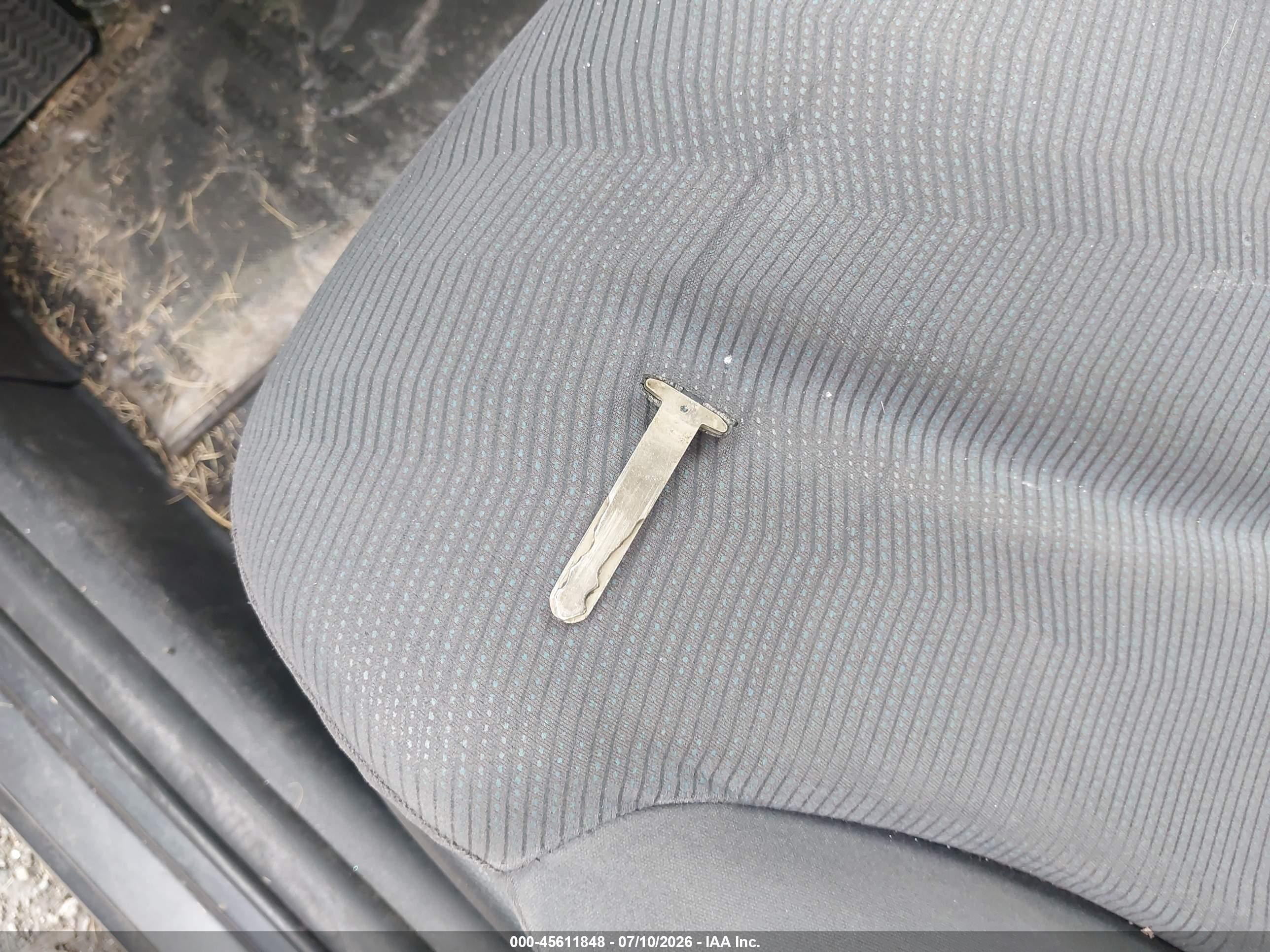 2013 Honda Fit   Серый vin: JHMGE8H36DC067637