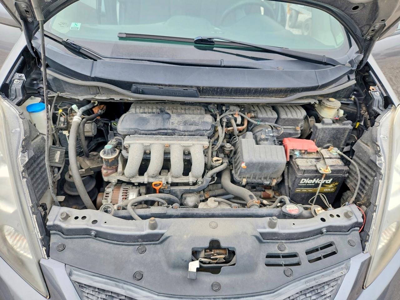 2013 Honda Fit Gray vin: JHMGE8H36DC069601