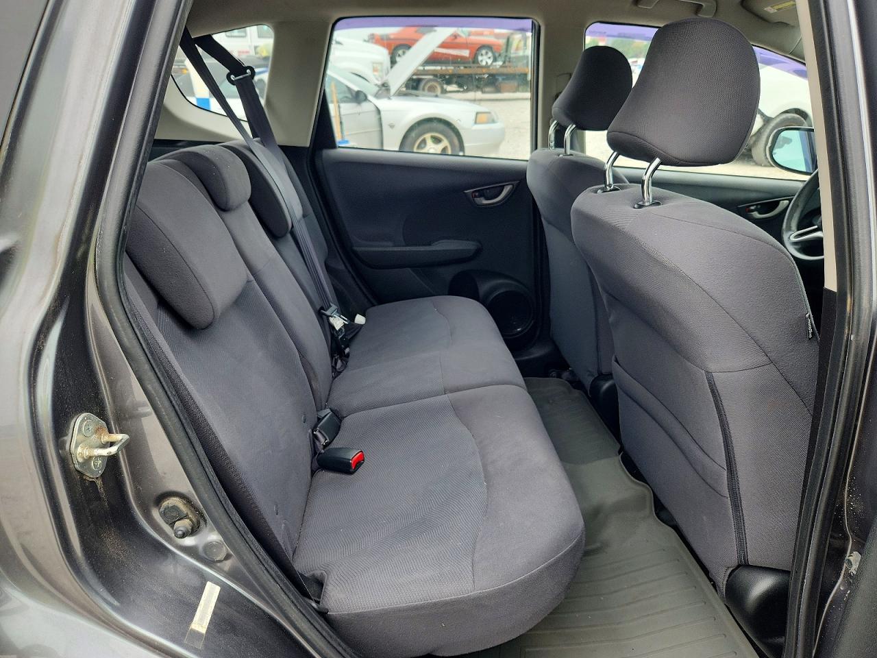 2013 Honda Fit Gray vin: JHMGE8H36DC069601