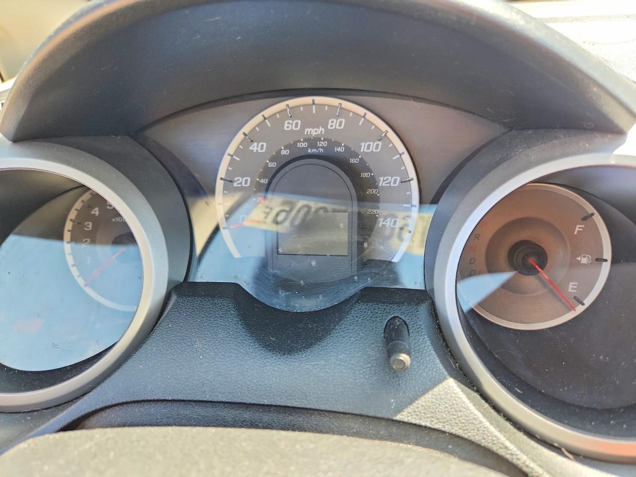 2013 Honda Fit Gray vin: JHMGE8H36DC081019