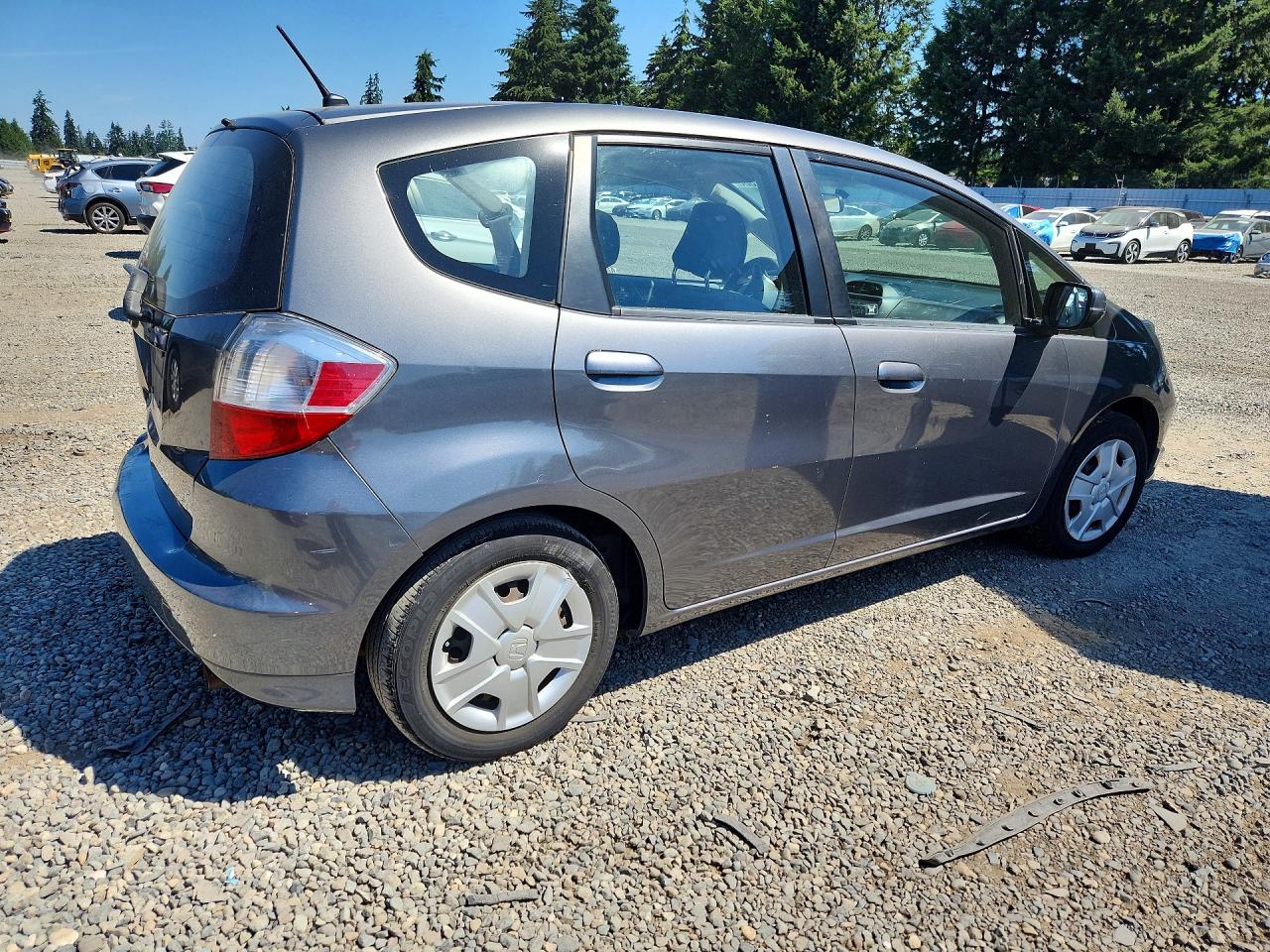 2013 Honda Fit Gray vin: JHMGE8H36DC081019