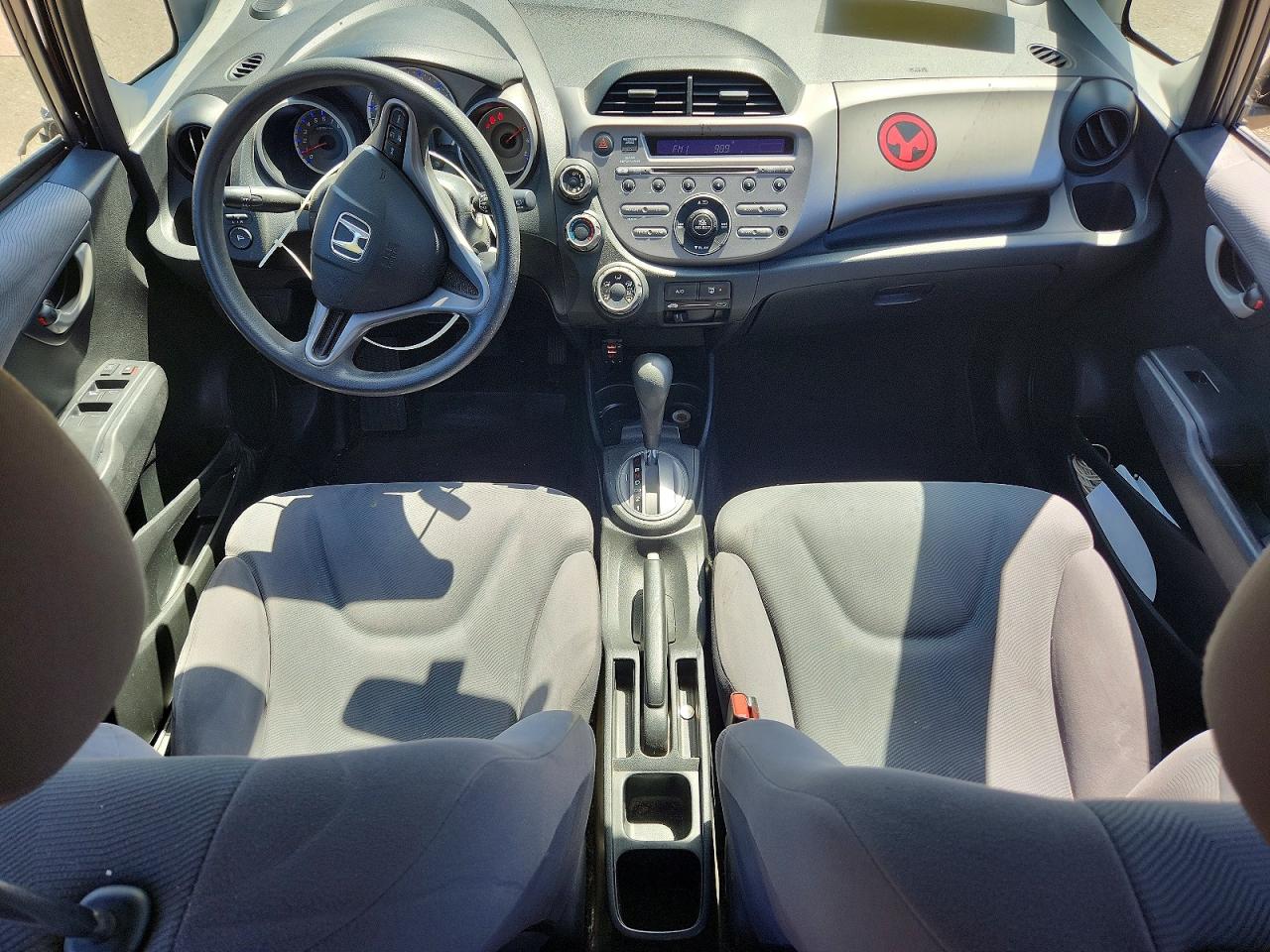 2011 Honda Fit Gray vin: JHMGE8H37BC027306