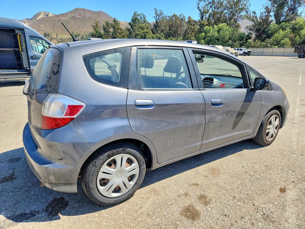 2011 Honda Fit Gray vin: JHMGE8H37BC027306