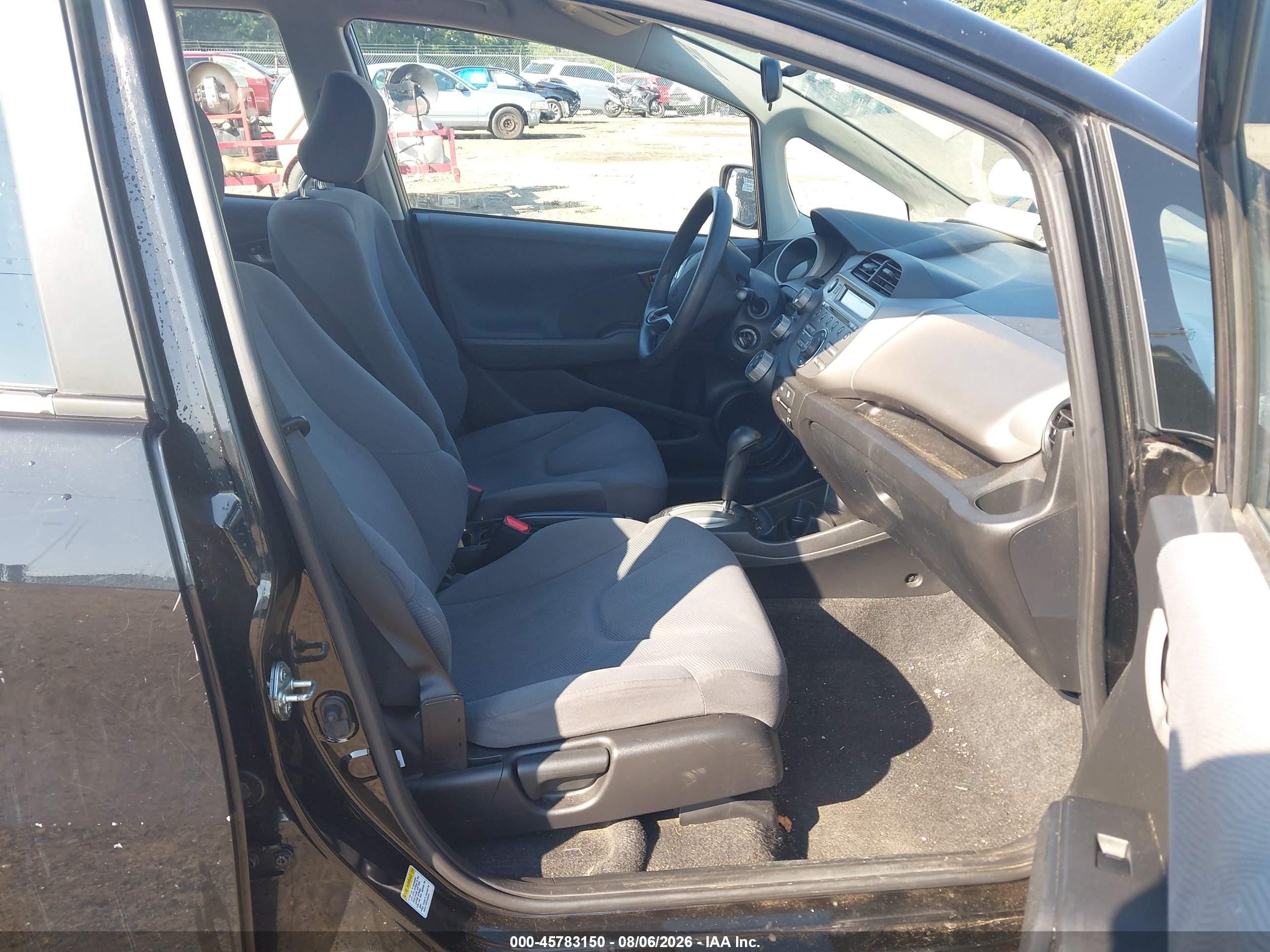 2011 Honda Fit Black vin: JHMGE8H37BS011354
