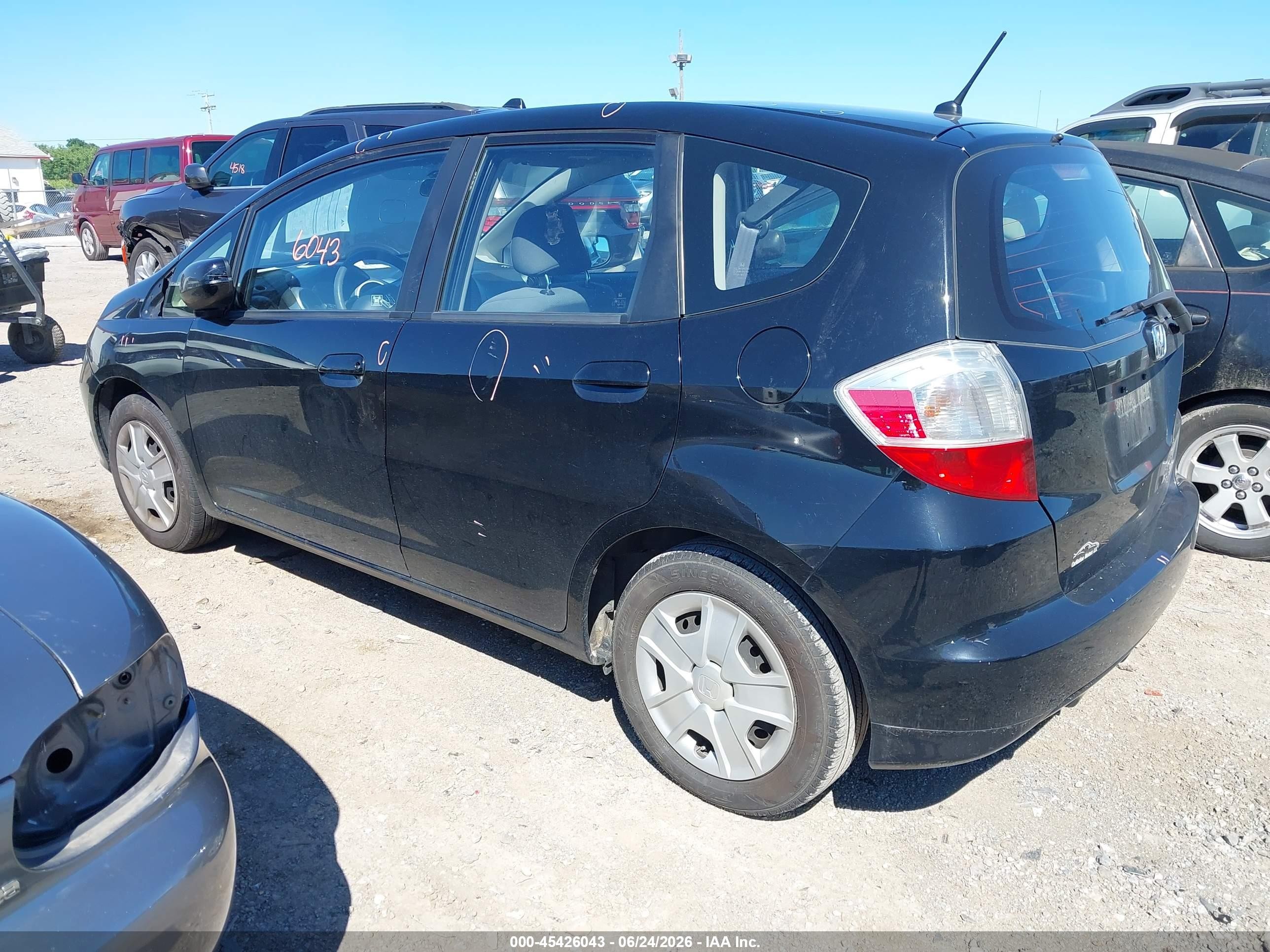 2012 Honda Fit   Black vin: JHMGE8H37CC017134