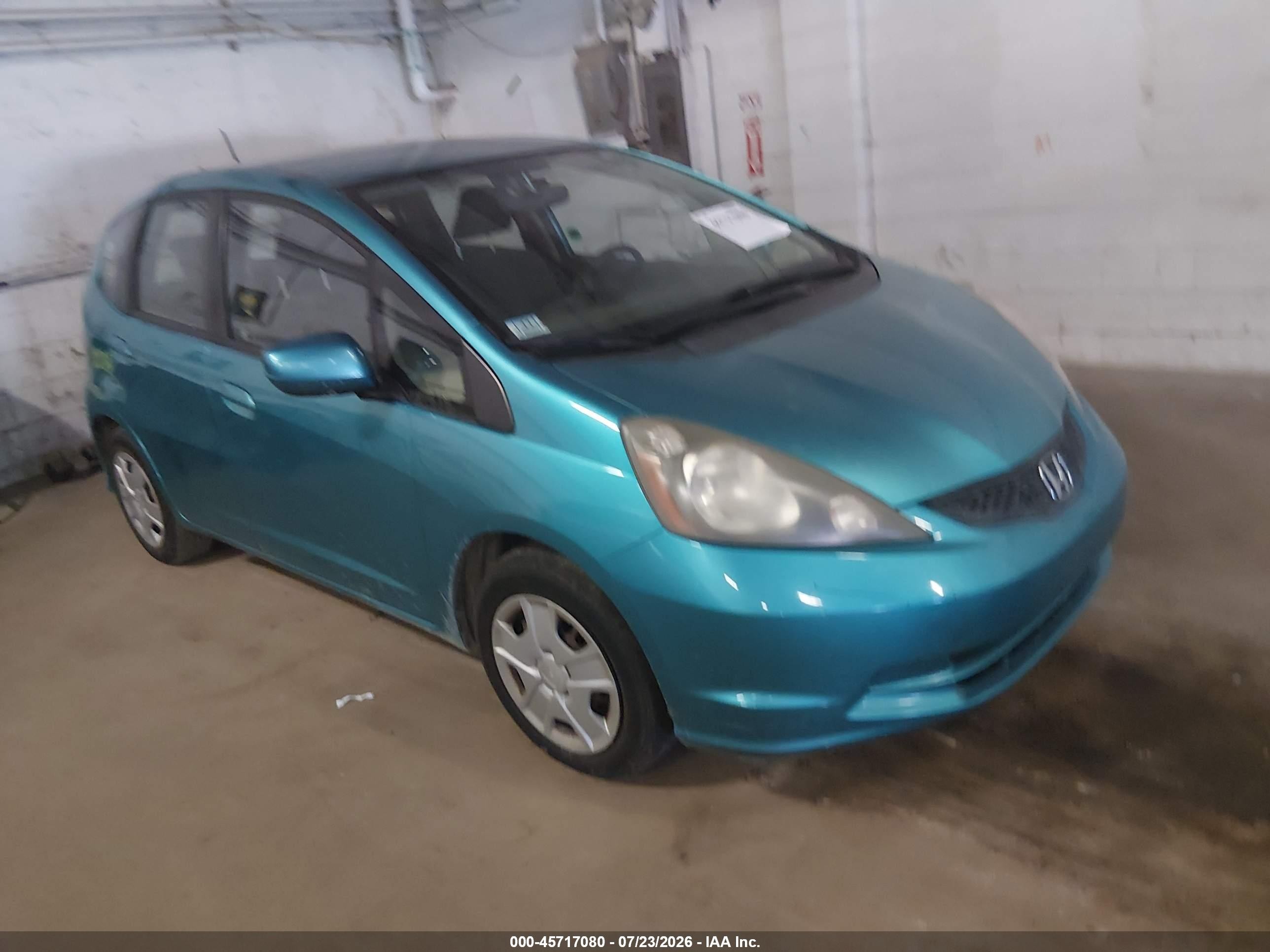 2012 Honda Fit   Green vin: JHMGE8H37CC021376