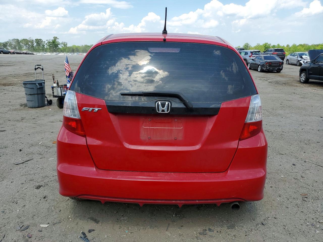 2012 Honda Fit Sport Red vin: JHMGE8H37CS004051