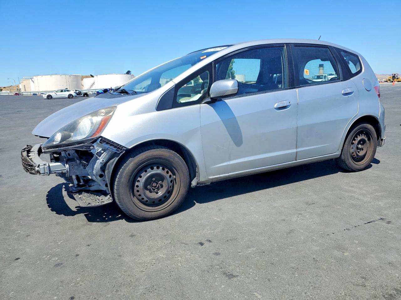2013 Honda Fit Silver vin: JHMGE8H37DC021637