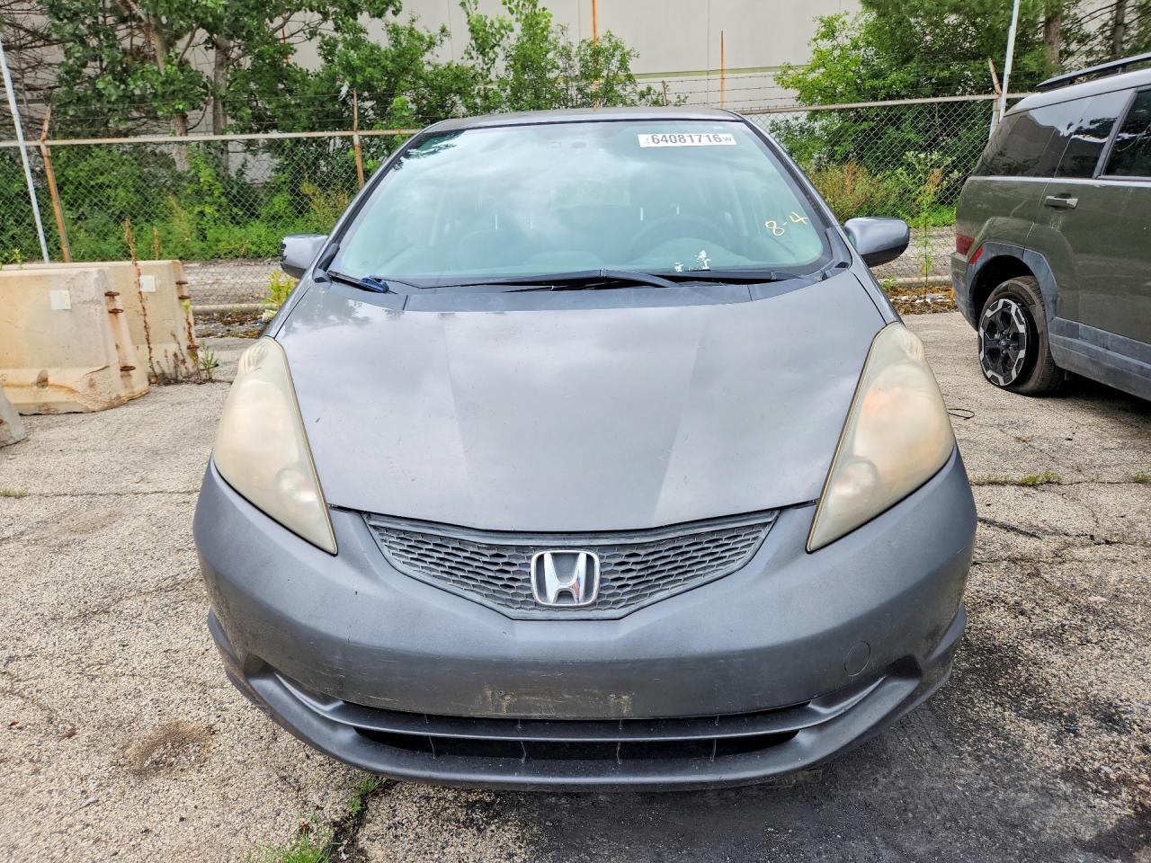 2013 Honda Fit Gray vin: JHMGE8H37DC023307