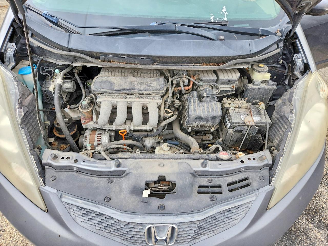 2013 Honda Fit Gray vin: JHMGE8H37DC023307