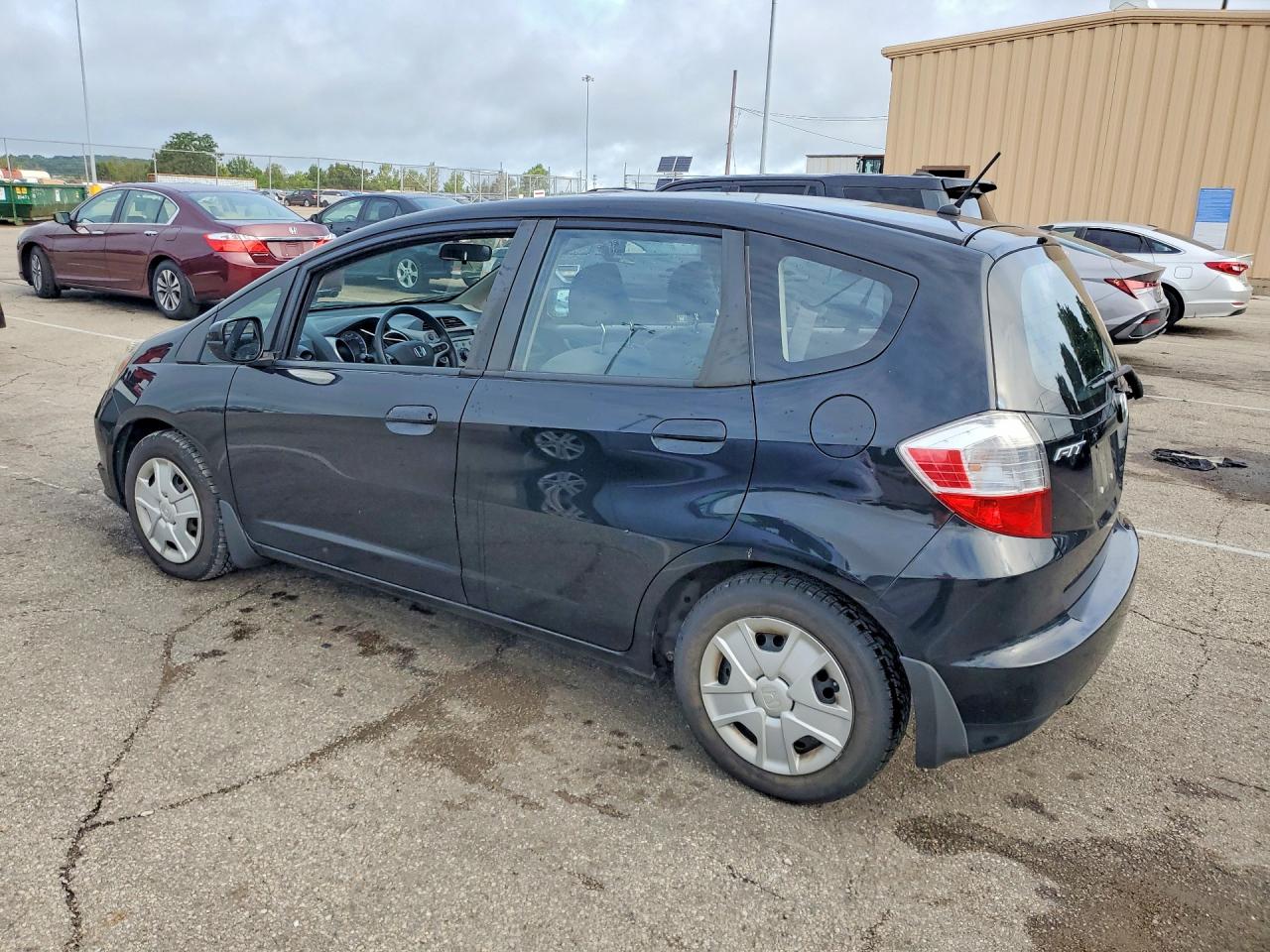 2013 Honda Fit Black vin: JHMGE8H37DC031441