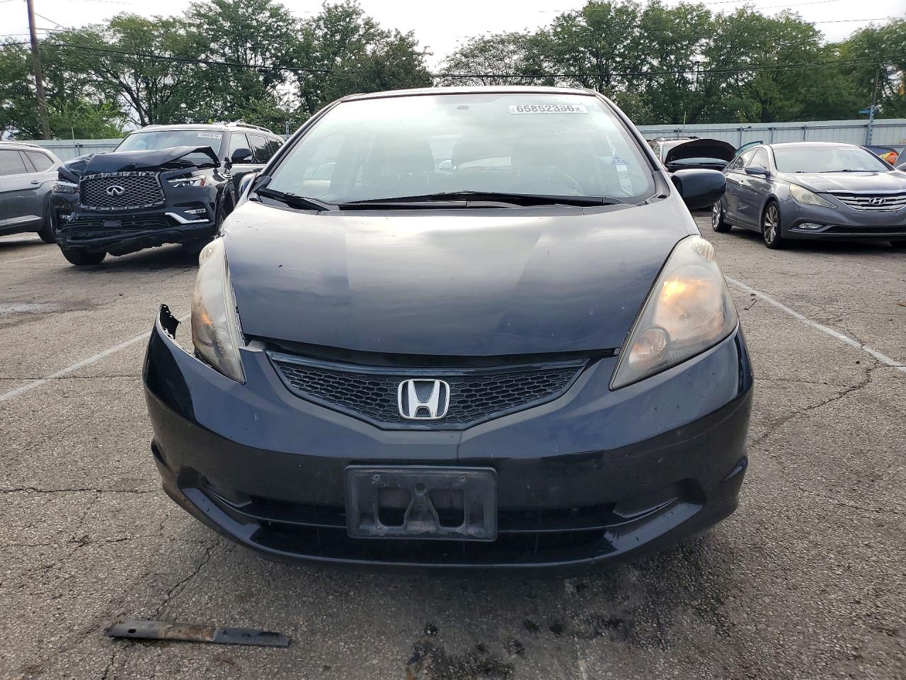 2013 Honda Fit Black vin: JHMGE8H37DC031441