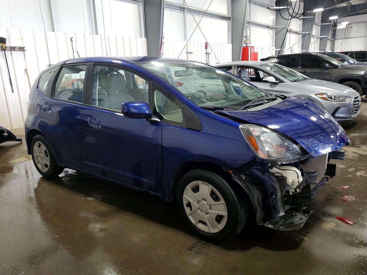 2013 Honda Fit Синий vin: JHMGE8H37DC066934