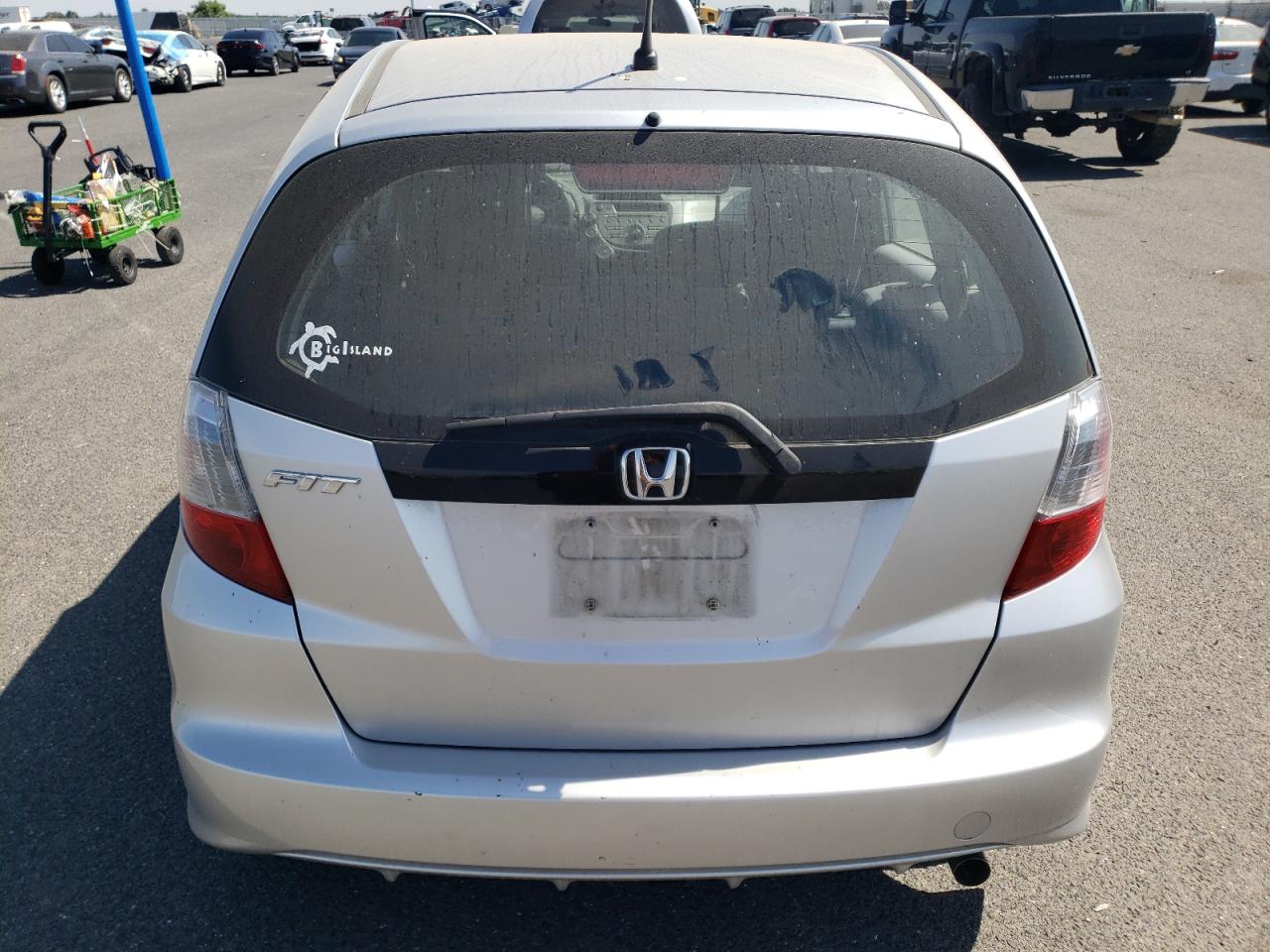 2011 Honda Fit Silver vin: JHMGE8H38BC005282